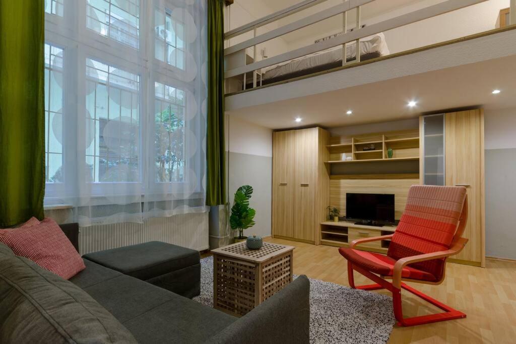 De Lux Studio Apartment In Historical Quarters Budapest Exterior photo